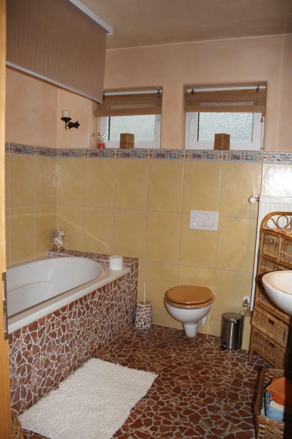 Ferienwohnung-Malanders Andernach Luaran gambar